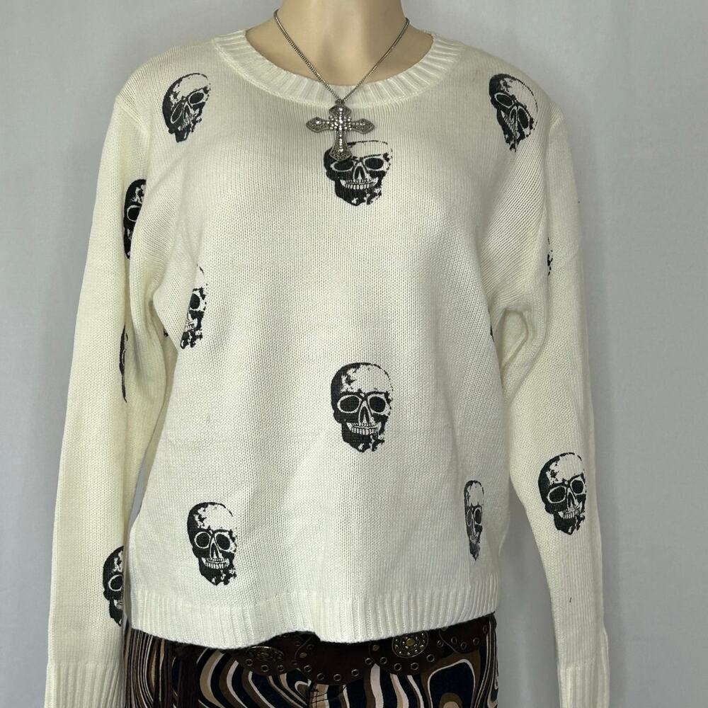 Dancing Yarns Skull Sweater Medium Ivory Black Goth Grunge Alternative  Knit